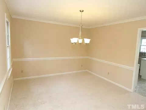 4500 Connell Dr, Raleigh, NC 27612 photo 8