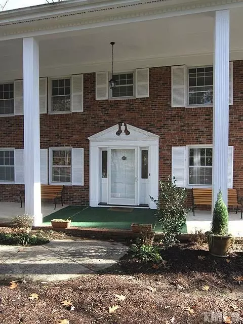 4500 Connell Dr, Raleigh, NC 27612 photo 2