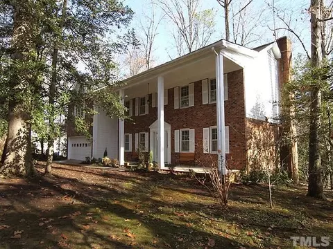 4500 Connell Dr, Raleigh, NC 27612 photo 3