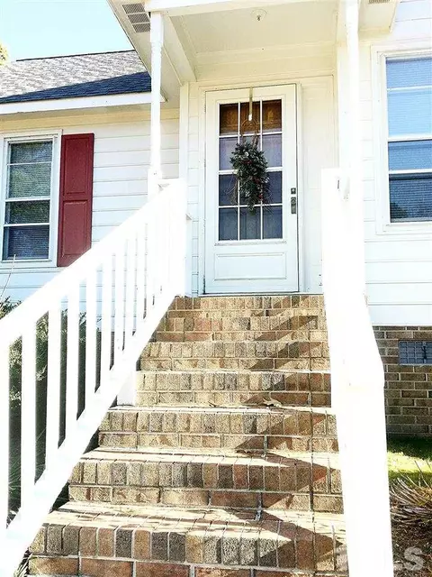 5008 Lipscomb Dr, Garner, NC 27529 photo 3