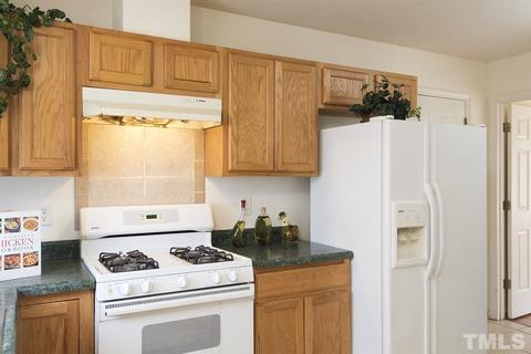 7 Round Spring Ln, Durham, NC 27712 photo 11