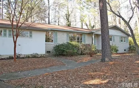 6 Winthrop Ct, Durham, NC 27707 photo 1