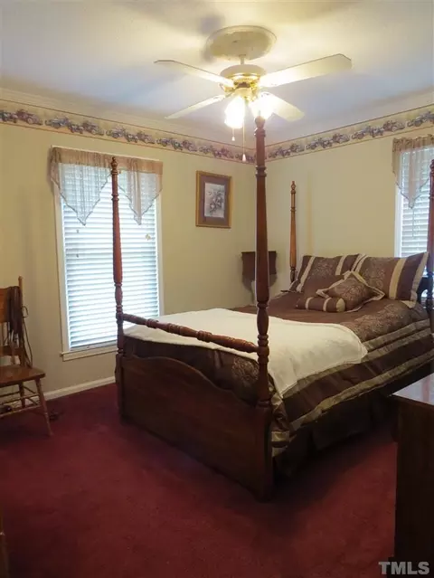 8092 Nc 27 Hwy, Coats, NC 27521 photo 11