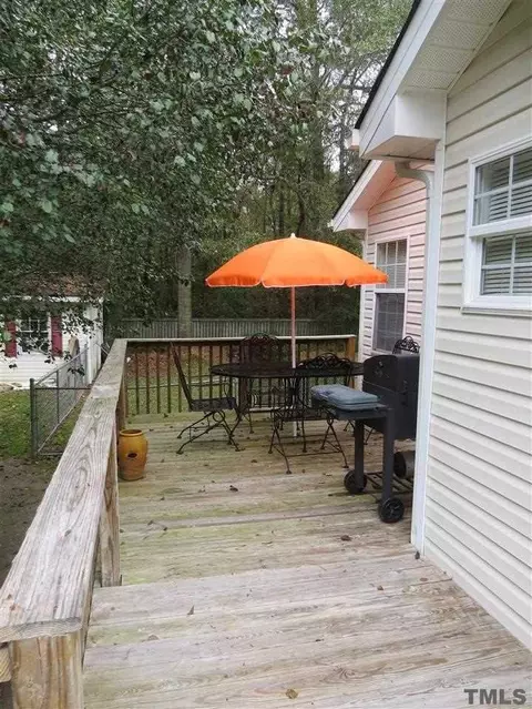 8092 Nc 27 Hwy, Coats, NC 27521 photo 18