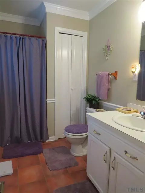 8092 Nc 27 Hwy, Coats, NC 27521 photo 10