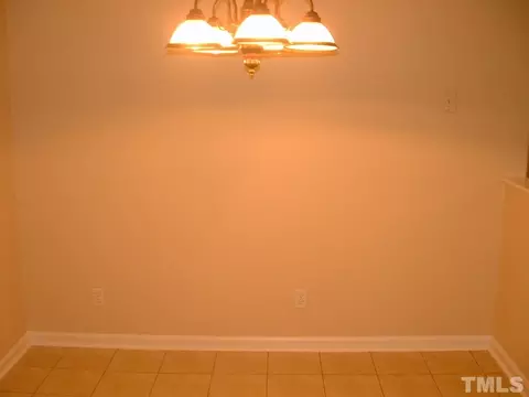 613 Saddle Ridge Ave, Durham, NC 27704 photo 4