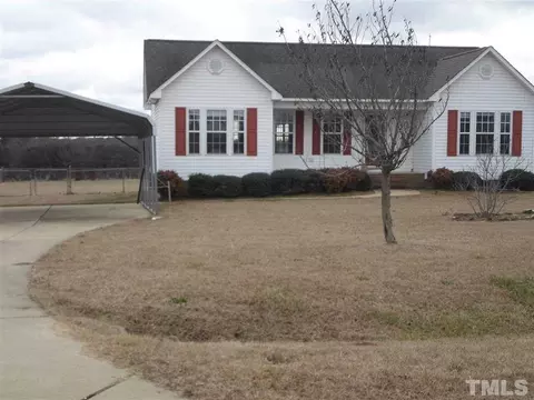 32 Lilly Ct, Angier, NC 27501 photo 4