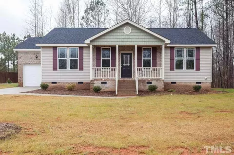 27 Trusting Ln, Middlesex, NC 27557 photo 2