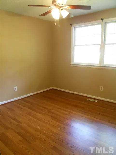 206 Park Ave, Smithfield, NC 27577 photo 8