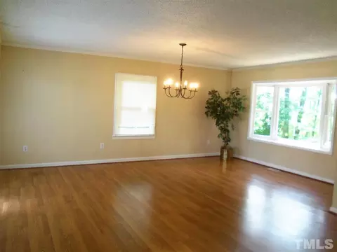 206 Park Ave, Smithfield, NC 27577 photo 4