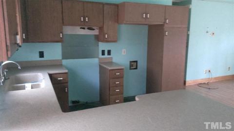 2551 Ross Rd, Durham, NC 27703 photo 4