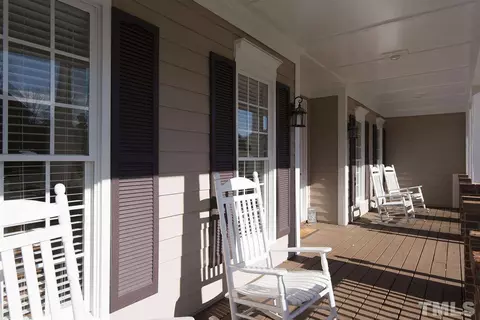 310 Summers Walk Cir, Garner, NC 27529 photo 2