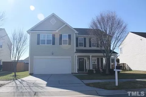 817 Stackhurst Way, Wake Forest, NC 27587 photo 2