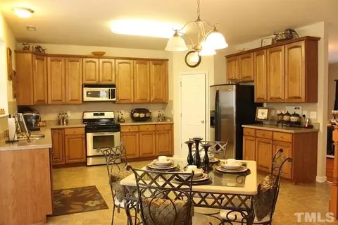 817 Stackhurst Way, Wake Forest, NC 27587 photo 1