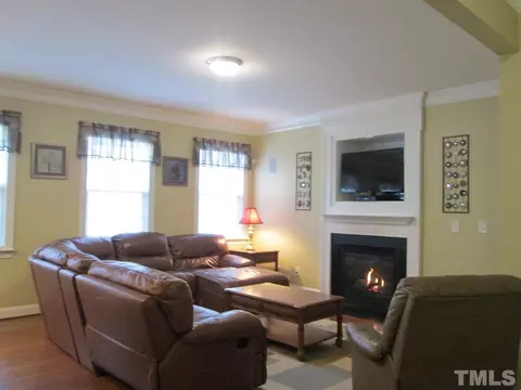 6307 Coronado Ln, Durham, NC 27713 photo 9