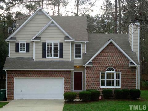 102 Frohlich Dr, Cary, NC 27513 photo 1