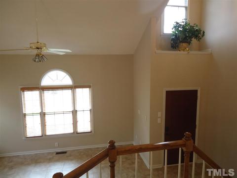 102 Frohlich Dr, Cary, NC 27513 photo 9
