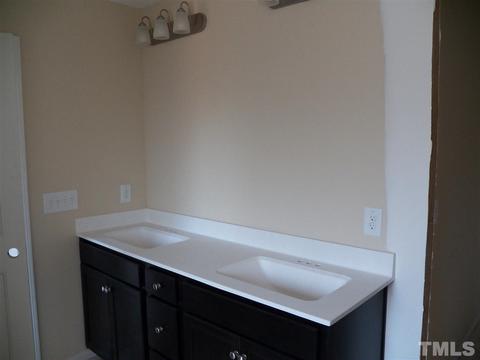 3415 Flat River Dr, Durham, NC 27703 photo 15