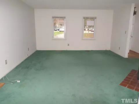 904 Limerick Ln, Durham, NC 27713 photo 7