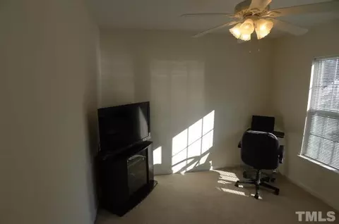 401 Burrell Rd, Durham, NC 27703 photo 14