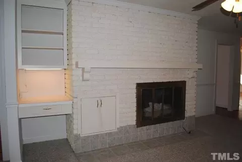 208 W Stevens St, Smithfield, NC 27577 photo 7