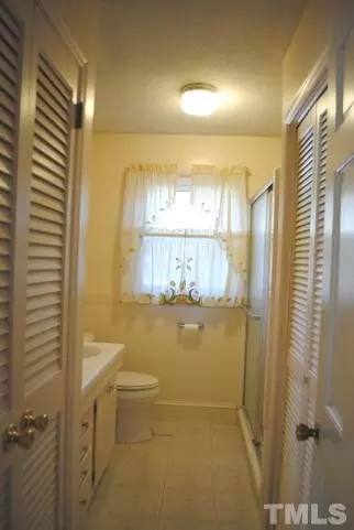 208 W Stevens St, Smithfield, NC 27577 photo 13