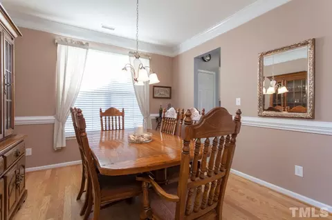 5705 Running Fox Ln, Durham, NC 27703 photo 6