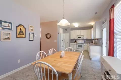 5705 Running Fox Ln, Durham, NC 27703 photo 12