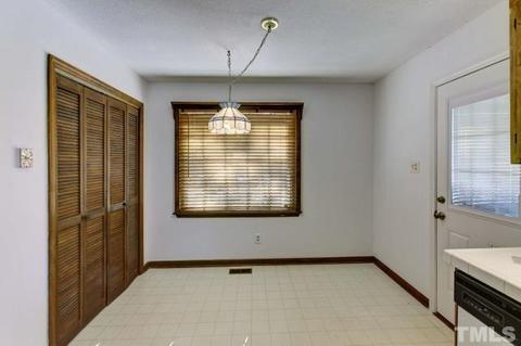 508 Merwin Rd, Raleigh, NC 27606 photo 8