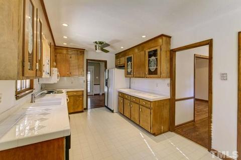 508 Merwin Rd, Raleigh, NC 27606 photo 5