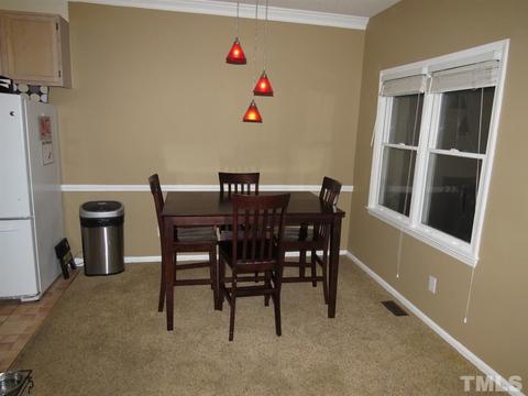 116 Charter Ct, Cary, NC 27511 photo 3