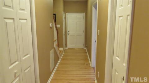 116 Charter Ct, Cary, NC 27511 photo 5