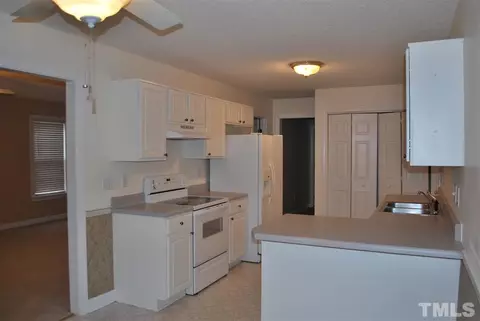 920 Borage Dr, Wake Forest, NC 27587 photo 3