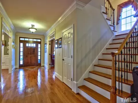 605 Walters Dr, Wake Forest, NC 27587 photo 2
