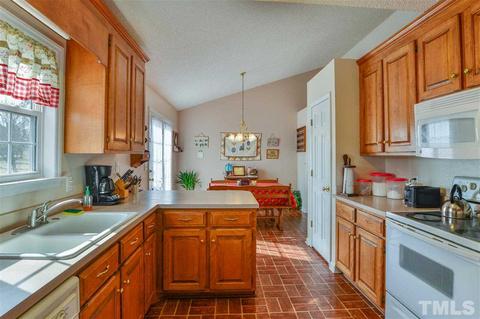 113 S Ridge Dr, Garner, NC 27529 photo 8