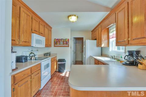 113 S Ridge Dr, Garner, NC 27529 photo 7
