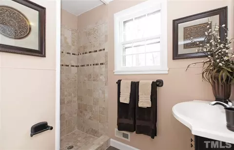 2021 Pershing St, Durham, NC 27705 photo 16
