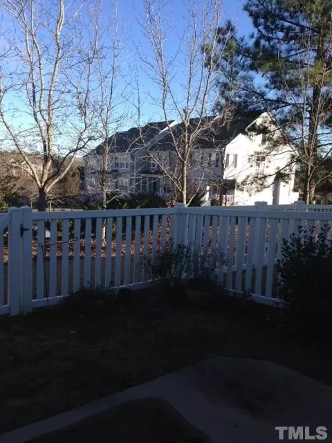 926 Cinnamon Dr, Durham, NC 27713 photo 3