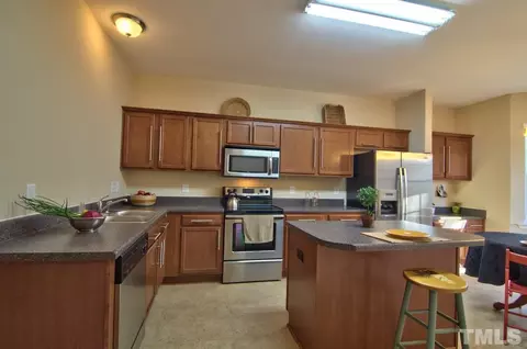 405 Birchrun Dr, Durham, NC 27712 photo 8