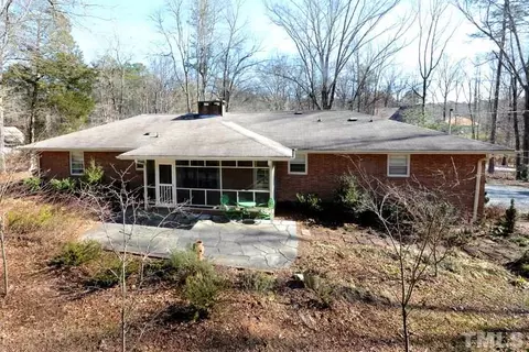 3658 Pineview Cir, Durham, NC 27705 photo 3