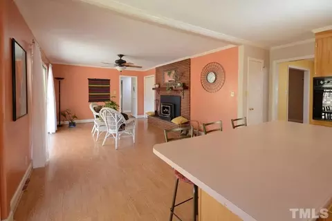 3658 Pineview Cir, Durham, NC 27705 photo 5