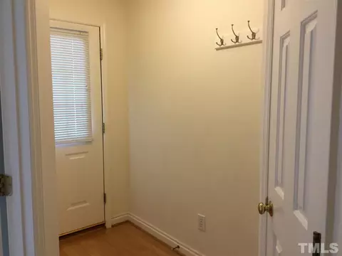104 Forest Oaks Dr, Durham, NC 27705 photo 4
