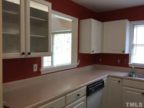 104 Forest Oaks Dr, Durham, NC 27705 photo 9