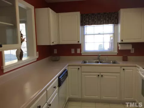 104 Forest Oaks Dr, Durham, NC 27705 photo 11