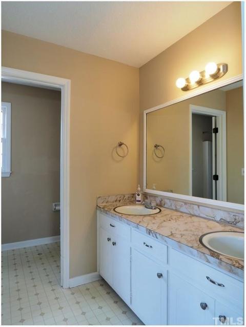 7011 Windover Dr, Durham, NC 27712 photo 17