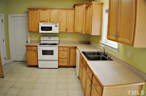 3692 Lalla Ct, Wake Forest, NC 27587 photo 9