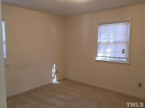 1810 Cannon Dr, Durham, NC 27705 photo 10