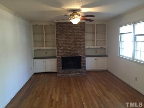 1810 Cannon Dr, Durham, NC 27705 photo 7