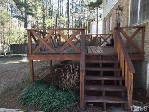 1810 Cannon Dr, Durham, NC 27705 photo 2