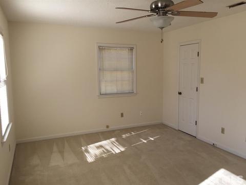 1810 Cannon Dr, Durham, NC 27705 photo 8